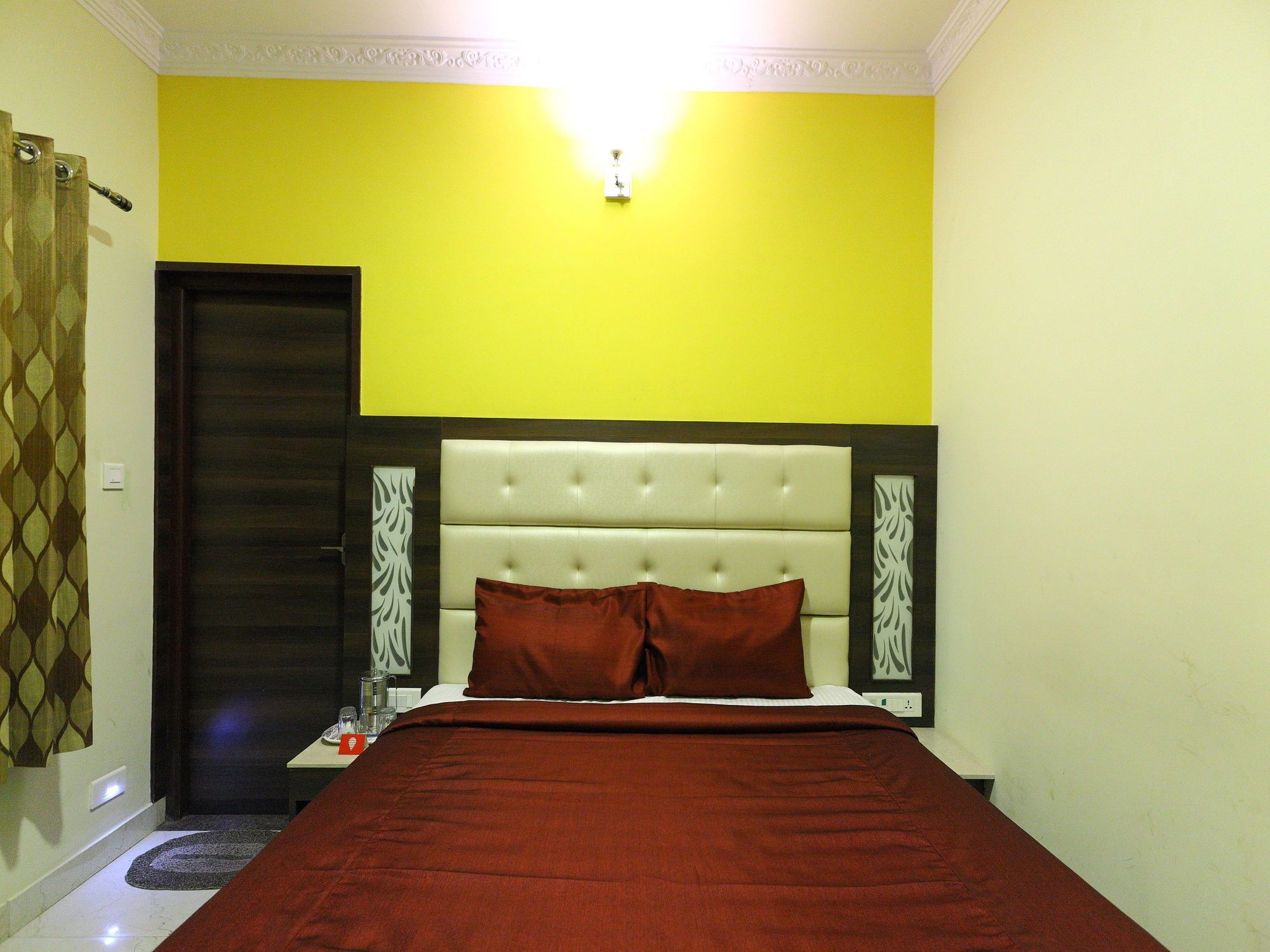 Oyo 7987 Hotel Carnation Ooty Exteriör bild